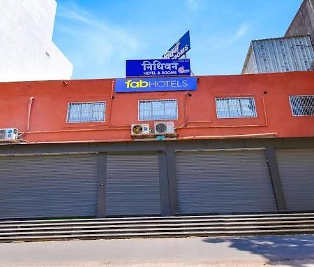 Fabhotel Nidhivan, Udhna Junction Surat Exterior foto