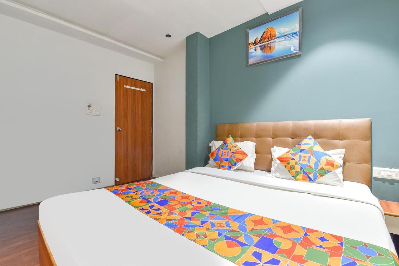 Fabhotel Nidhivan, Udhna Junction Surat Exterior foto